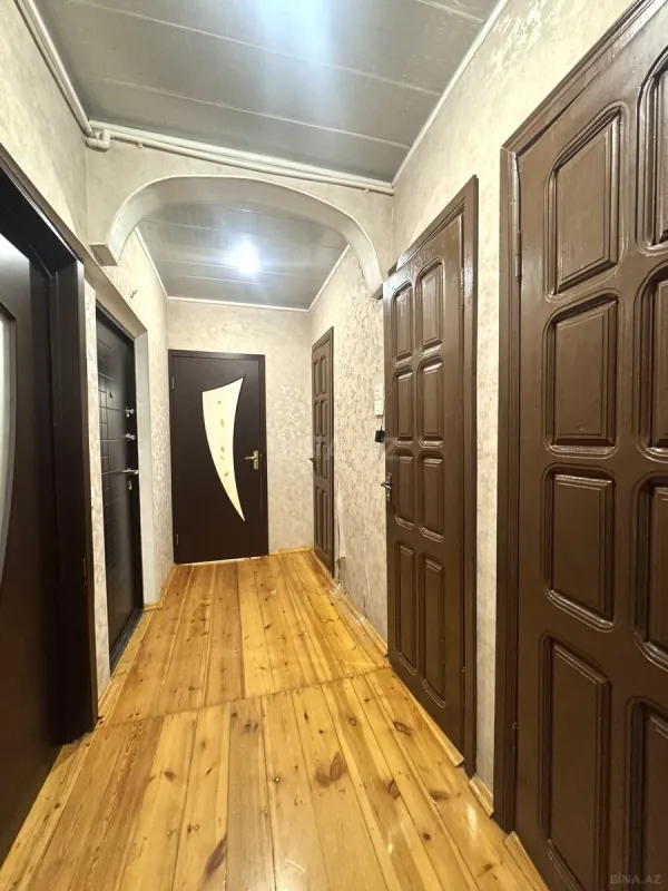 Kirayə verilir 2 otaqlı mənzil 65 m²