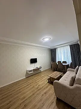Kirayə verilir 2 otaqlı mənzil 80 m² — Bakı, Həzi Aslanov qəs. 2 otaq 80.00 m²