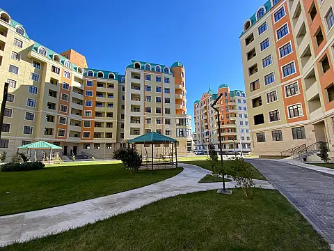 Satılır 3 otaqlı mənzil 120 m²