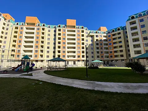 Satılır 3 otaqlı mənzil 120 m²