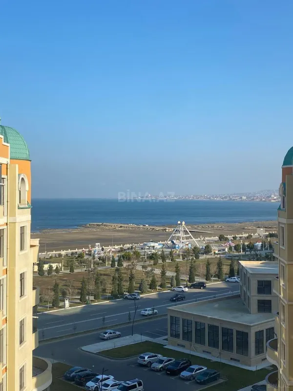 Satılır 3 otaqlı mənzil 120 m²