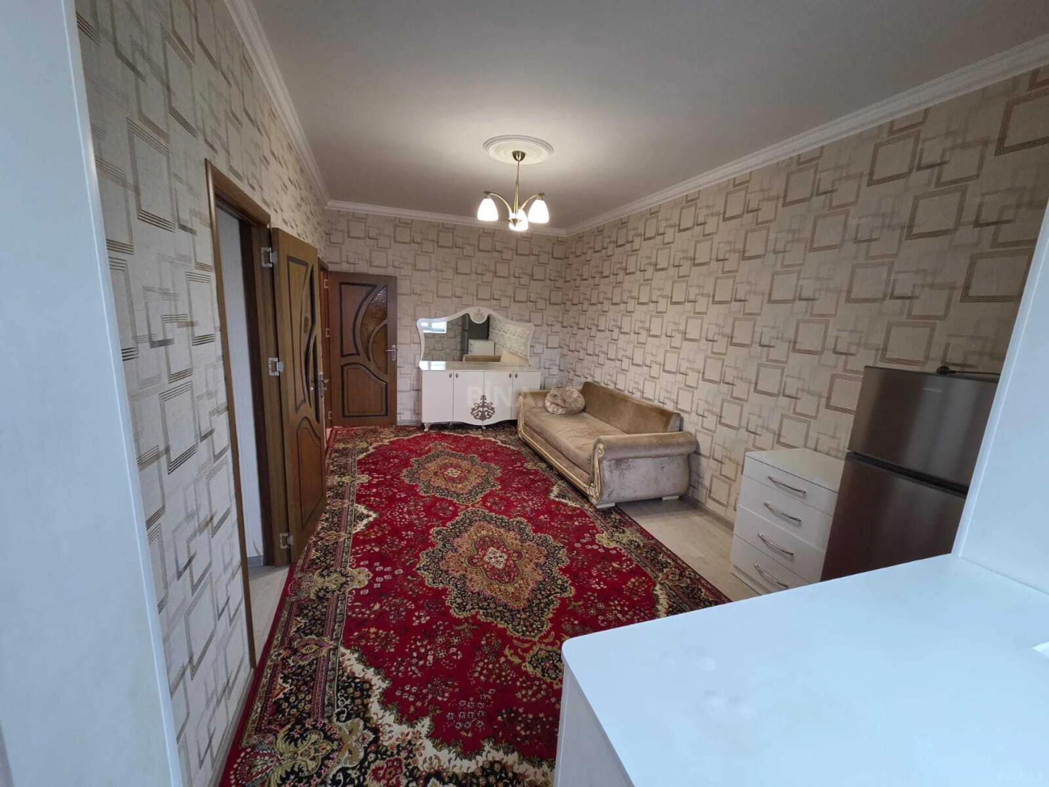 Kirayə verilir 2 otaqlı mənzil 35 m²