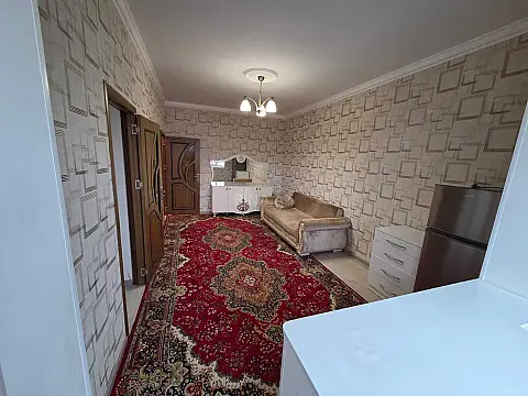 Kirayə verilir 2 otaqlı mənzil 35 m²