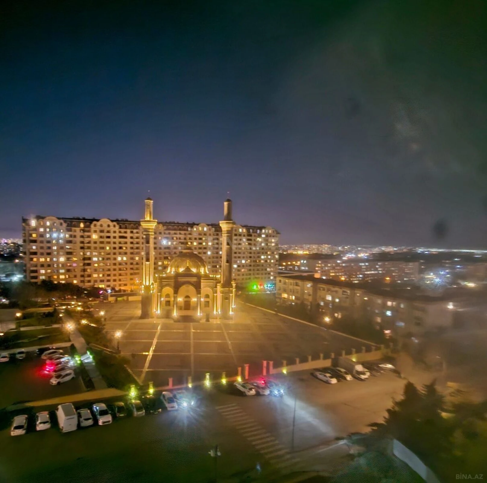 Satılır 2 otaqlı mənzil 60 m²