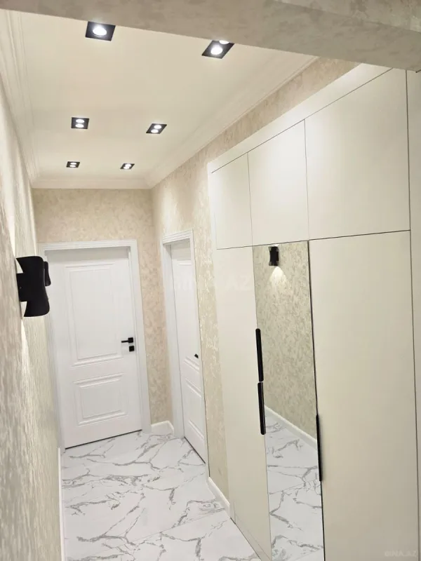 Satılır 2 otaqlı mənzil 60 m²