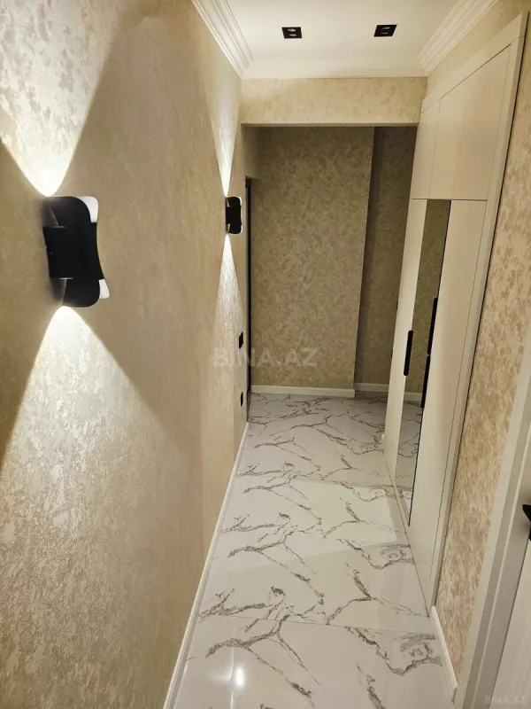 Satılır 2 otaqlı mənzil 60 m²