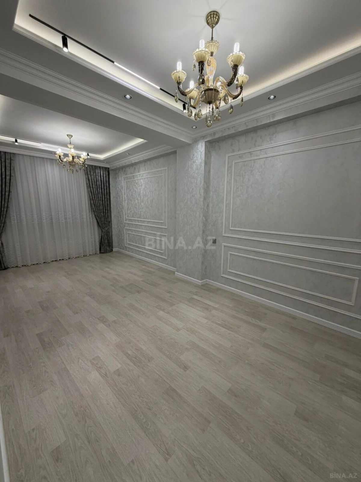 Satılır 3 otaqlı mənzil 83 m²