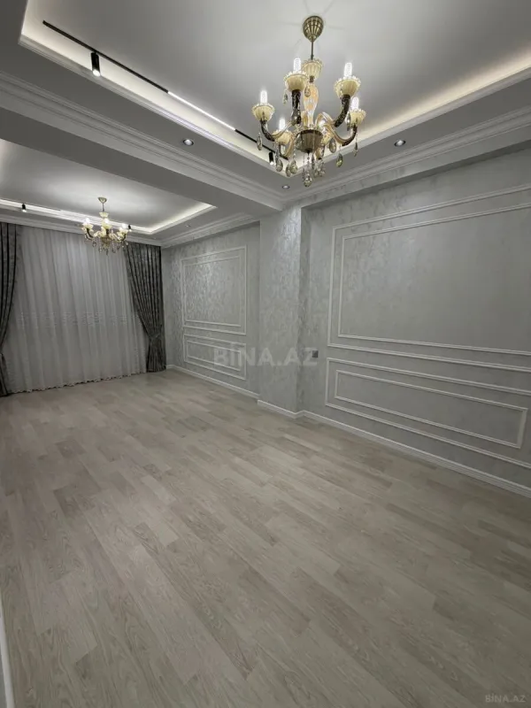 Satılır 3 otaqlı mənzil 83 m²