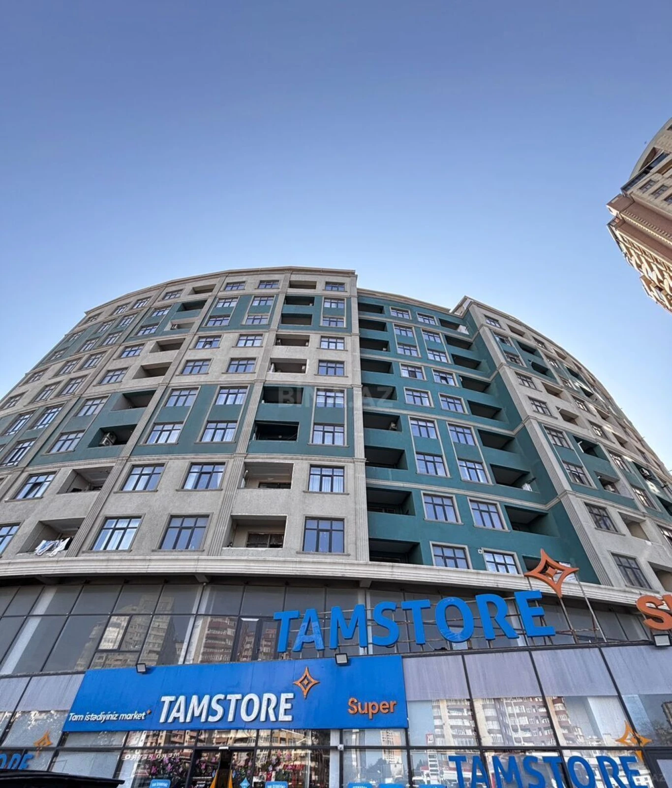 Satılır 3 otaqlı mənzil 83 m²