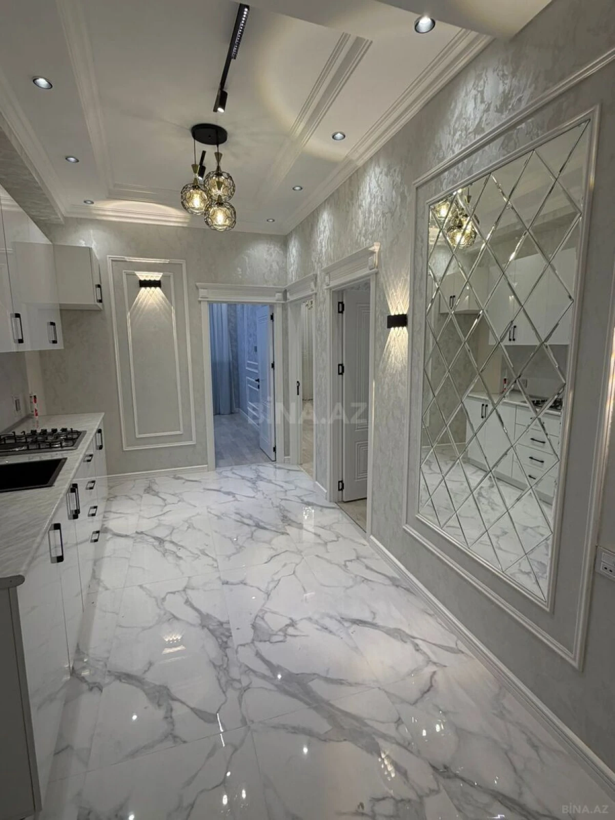 Satılır 3 otaqlı mənzil 83 m²