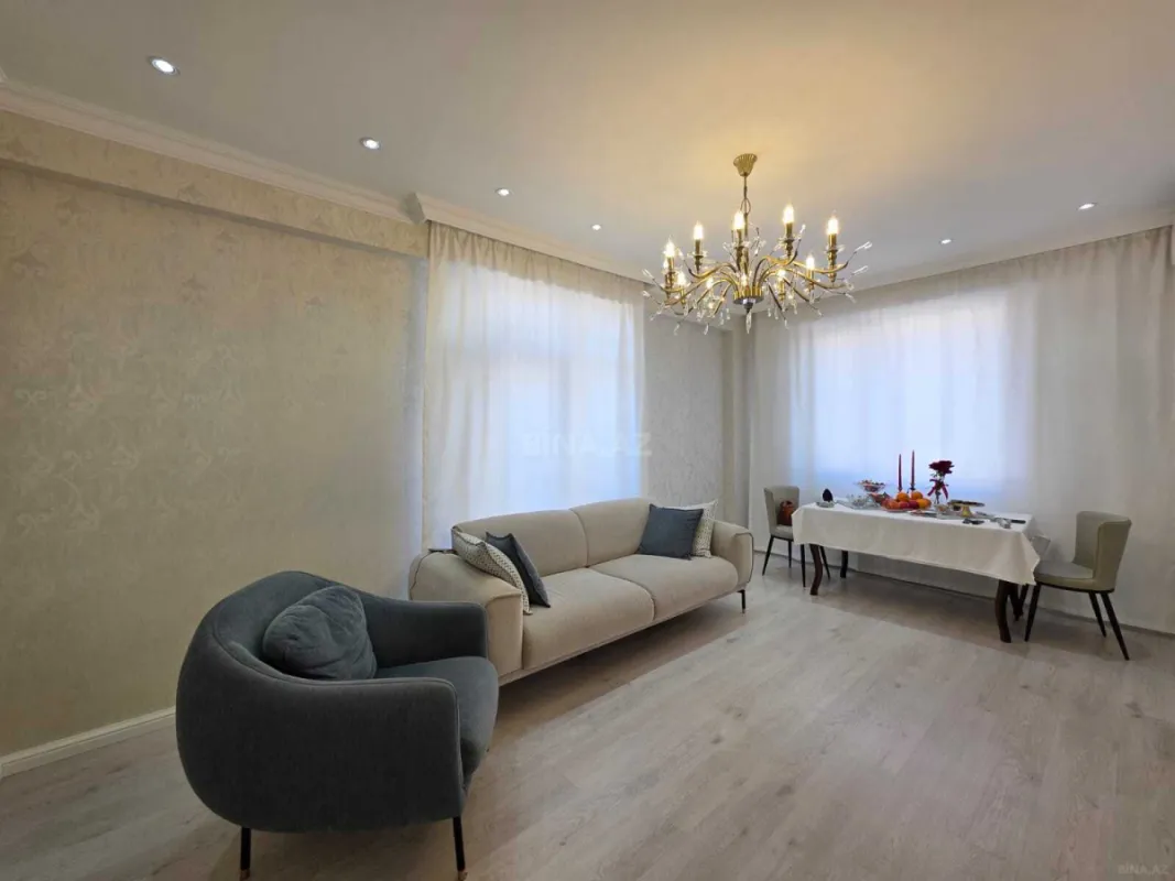 Satılır 3 otaqlı mənzil 96 m²