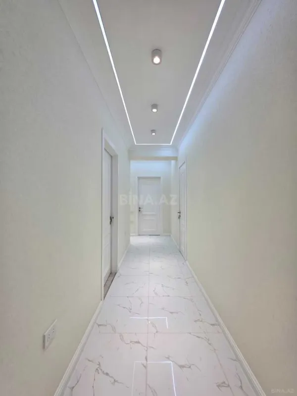 Satılır 3 otaqlı mənzil 96 m²