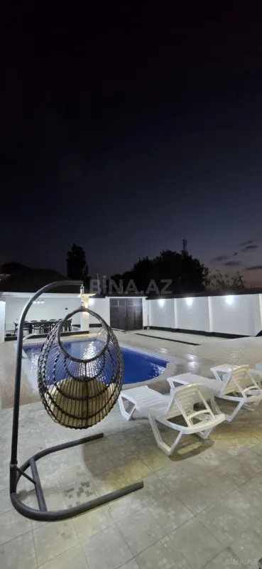 Kirayə verilir 6 otaqlı həyət evi 250 m²