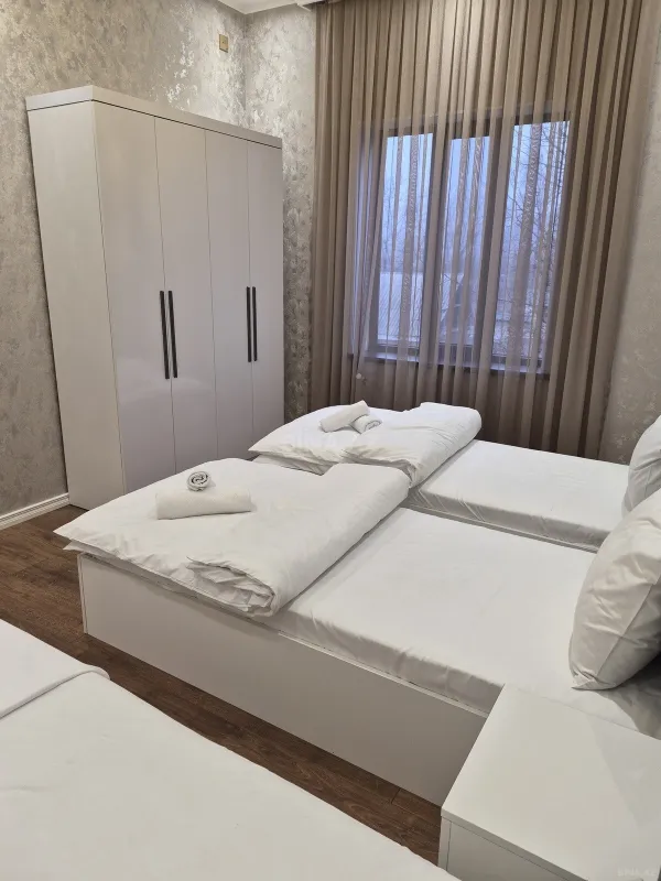 Kirayə verilir 6 otaqlı həyət evi 250 m²