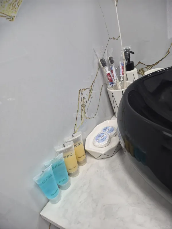 Kirayə verilir 6 otaqlı həyət evi 250 m²