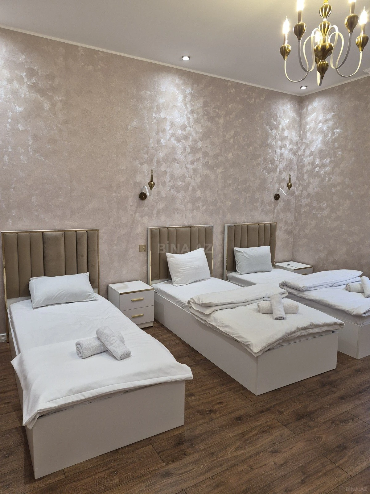 Kirayə verilir 6 otaqlı həyət evi 250 m²