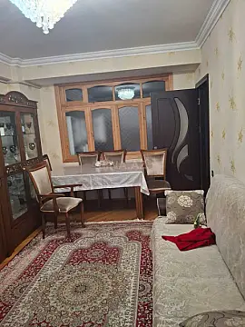 Satılır 2 otaqlı mənzil 65 m²