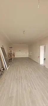 Satılır 5 otaqlı həyət evi 240 m²