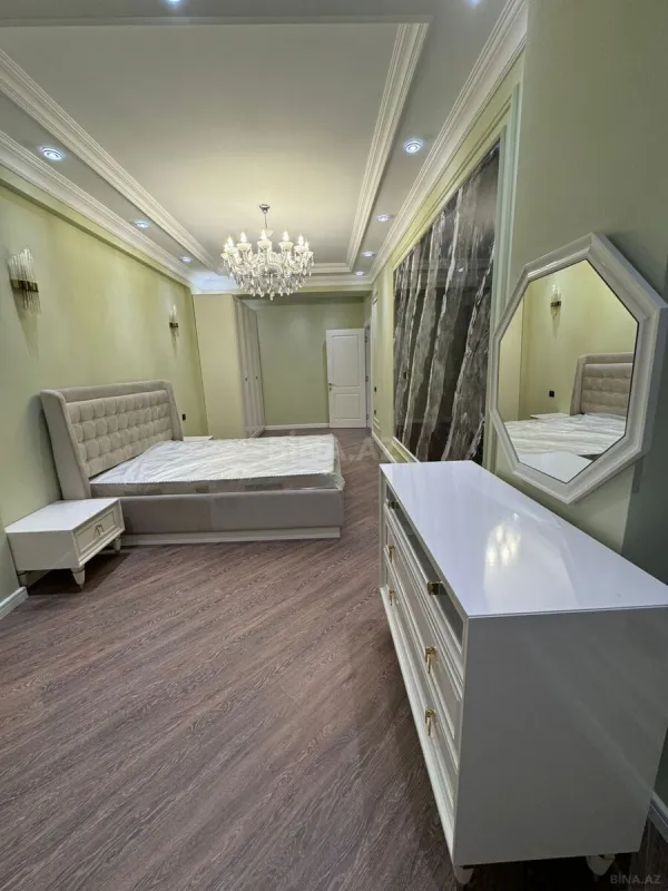 Kirayə verilir 2 otaqlı mənzil 72 m²