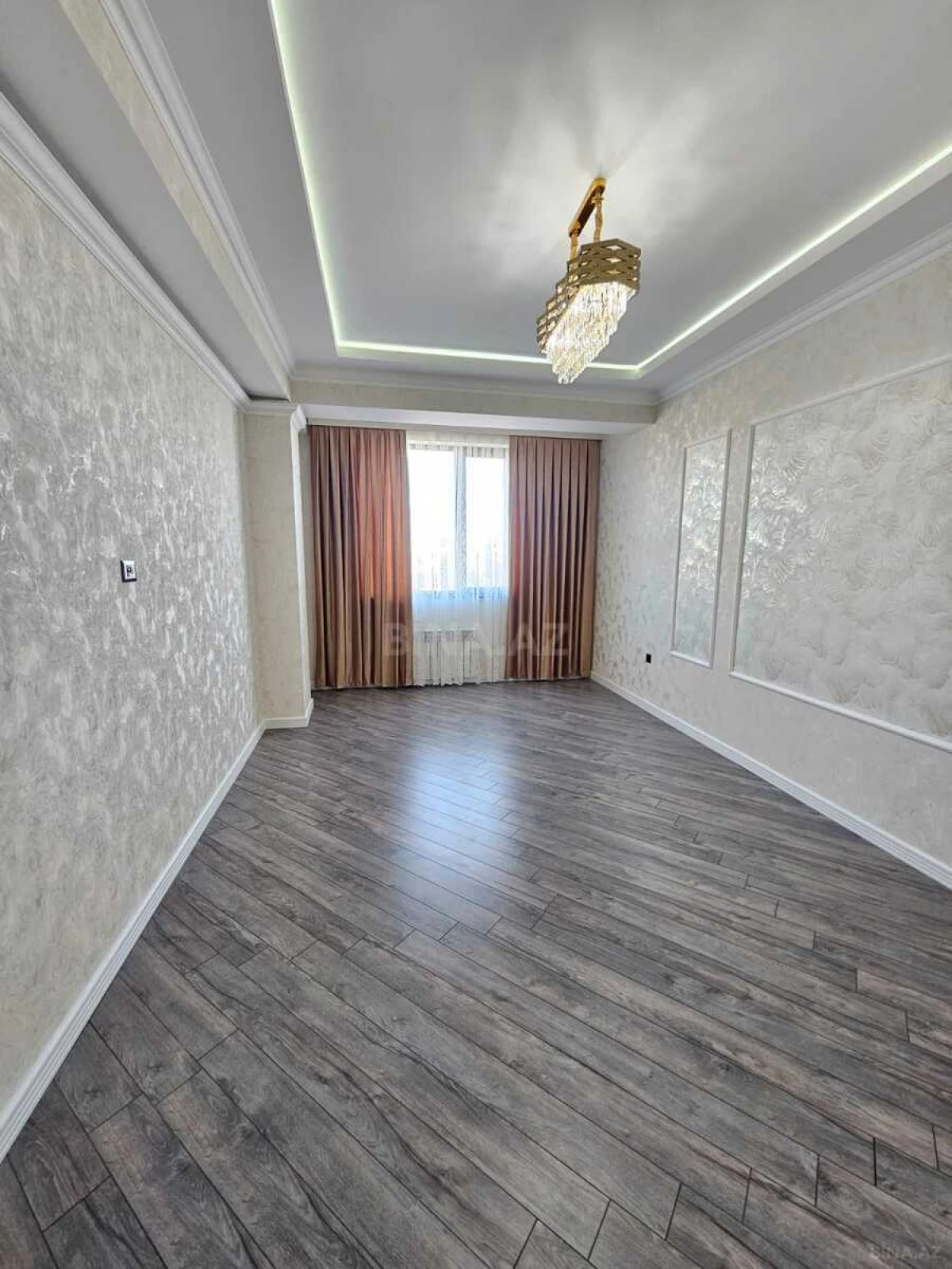 Satılır 3 otaqlı mənzil 80 m²