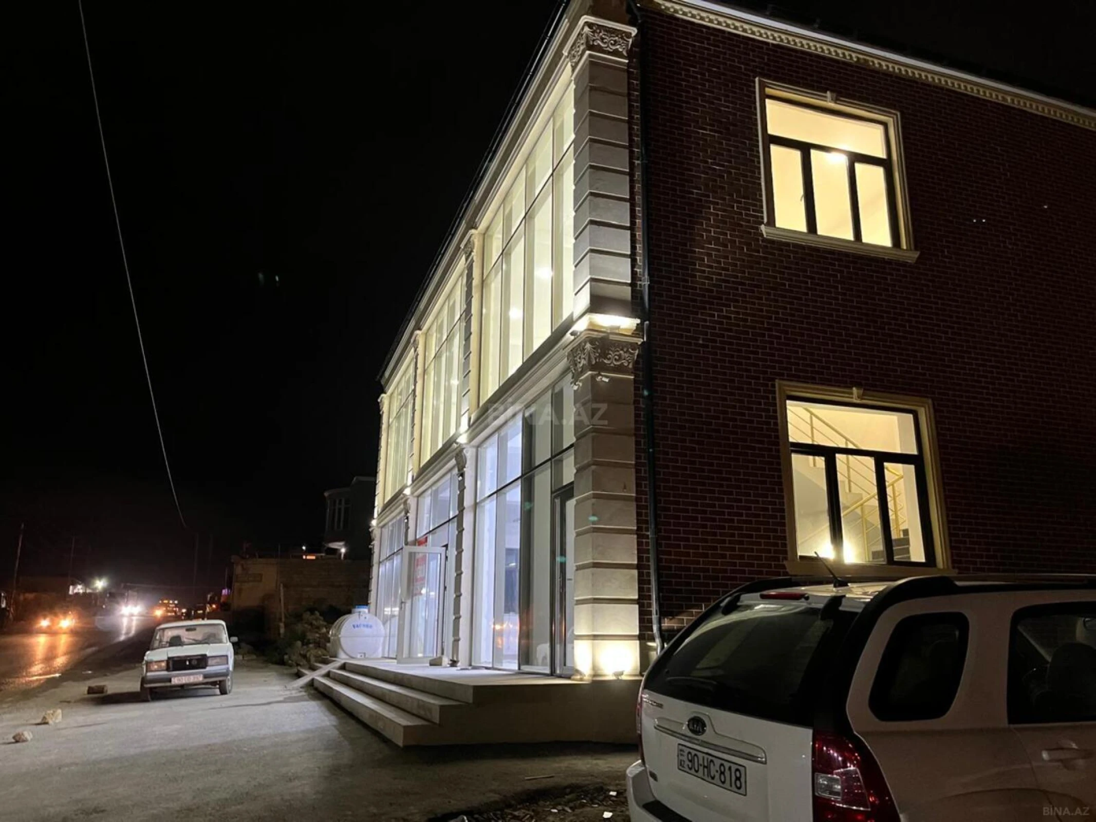 Kirayə verilir obyekt 350 m²