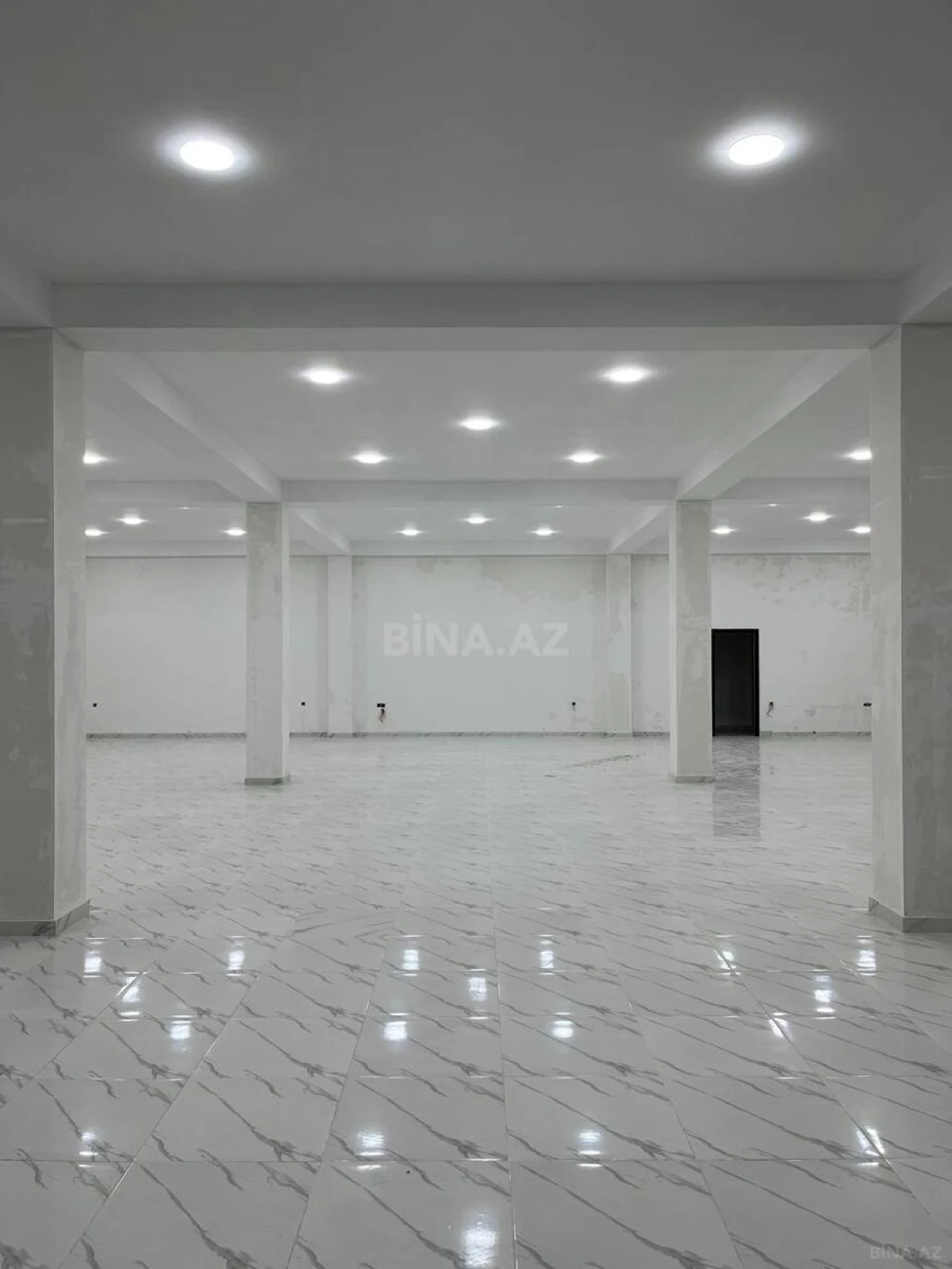 Kirayə verilir obyekt 350 m²