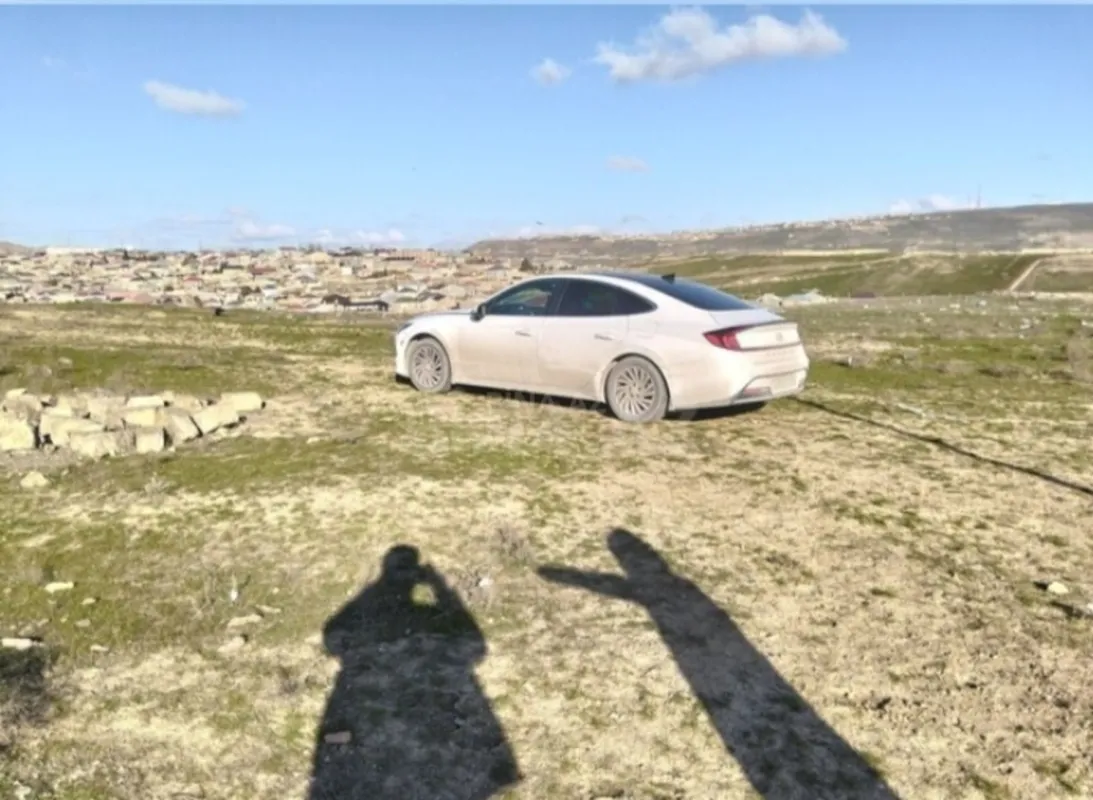 Satılır torpaq sahəsi 2 m²