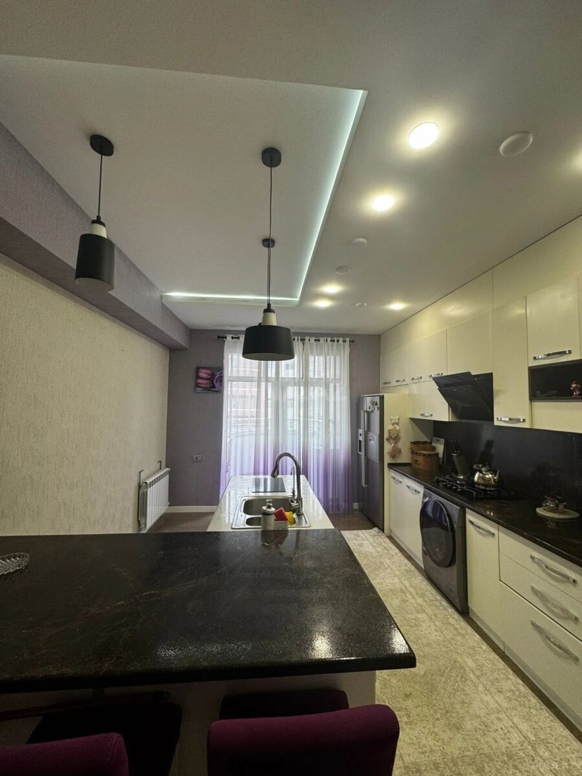 Kirayə verilir 3 otaqlı mənzil 140 m²