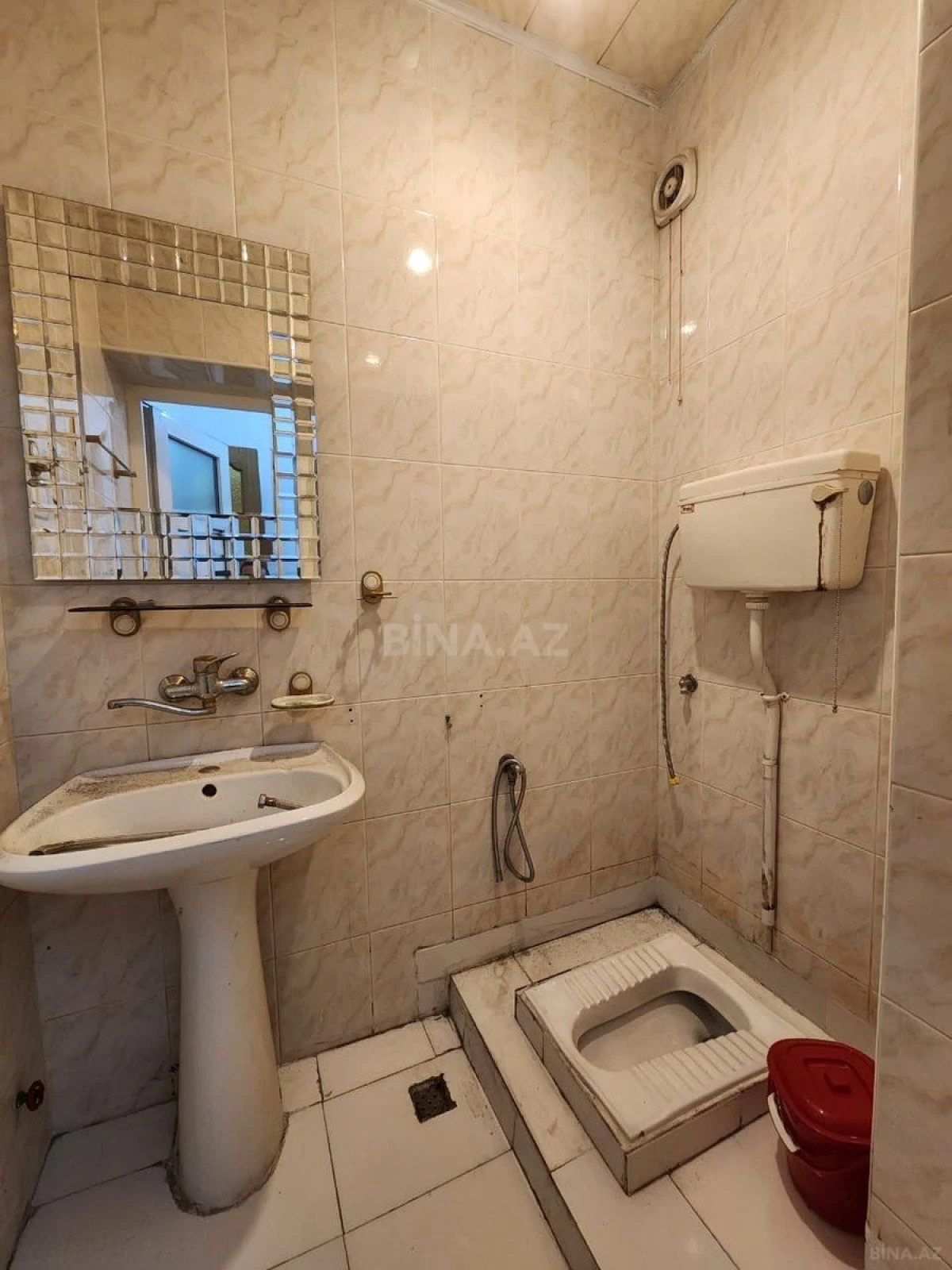 Kirayə verilir 5 otaqlı ofis 160 m²