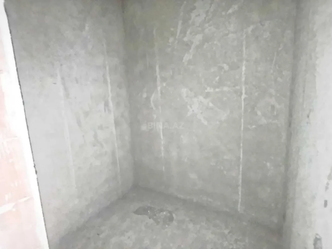 Satılır 3 otaqlı mənzil 111 m²