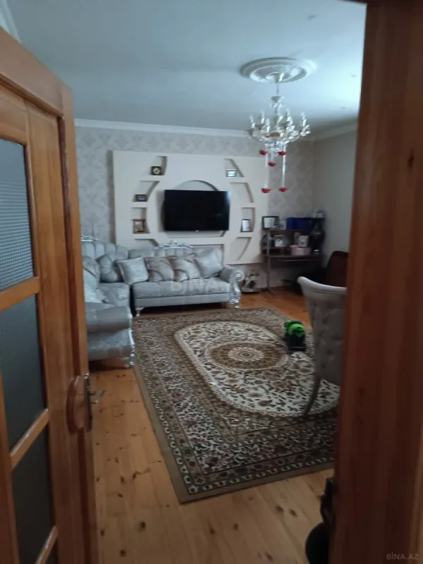 Satılır 4 otaqlı həyət evi 130 m²