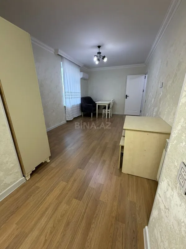 Satılır 1 otaqlı mənzil 35 m²
