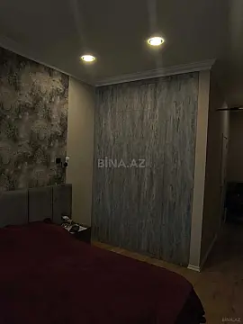 Satılır 3 otaqlı mənzil 137 m²