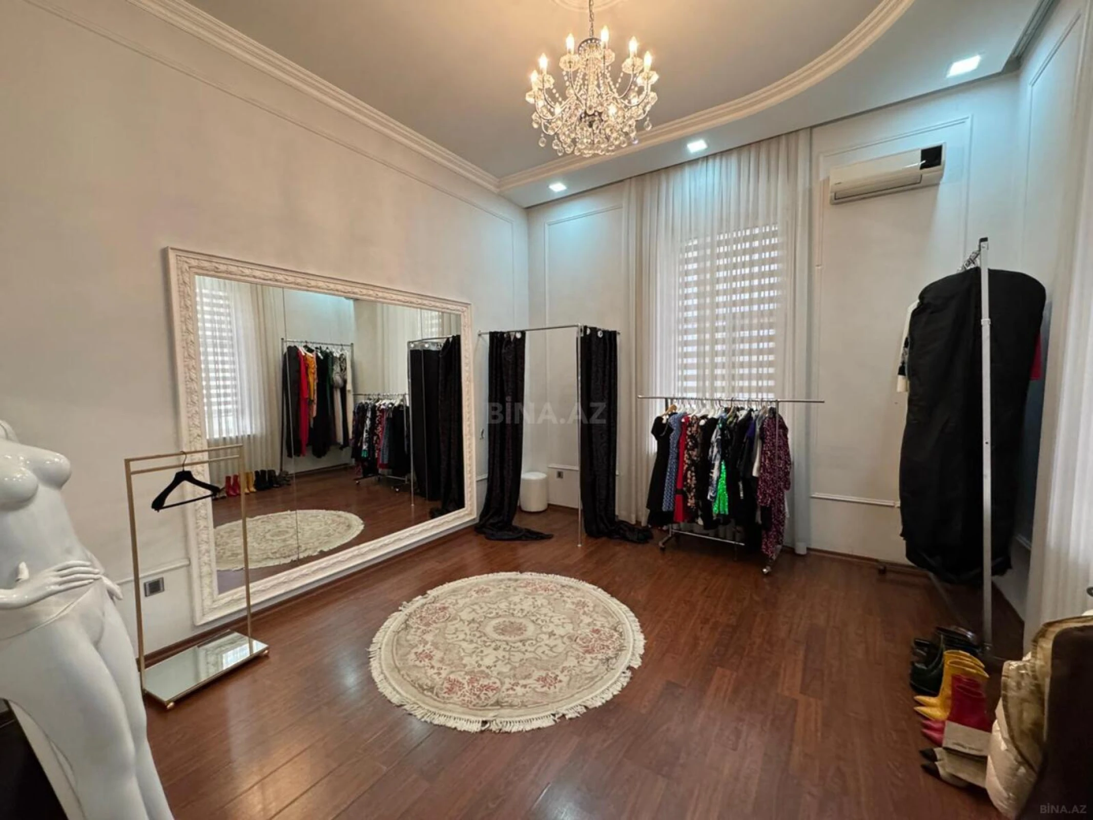 Satılır 3 otaqlı mənzil 100 m²