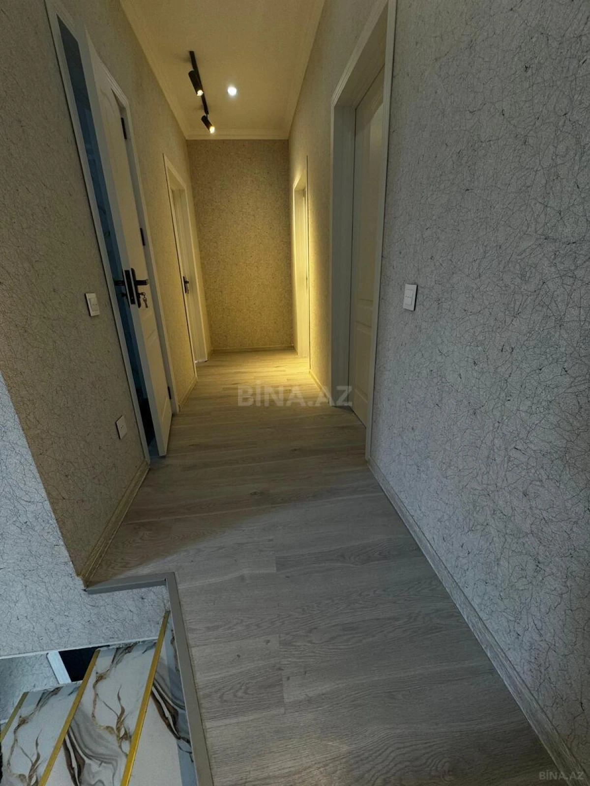 Satılır 4 otaqlı həyət evi 155 m²