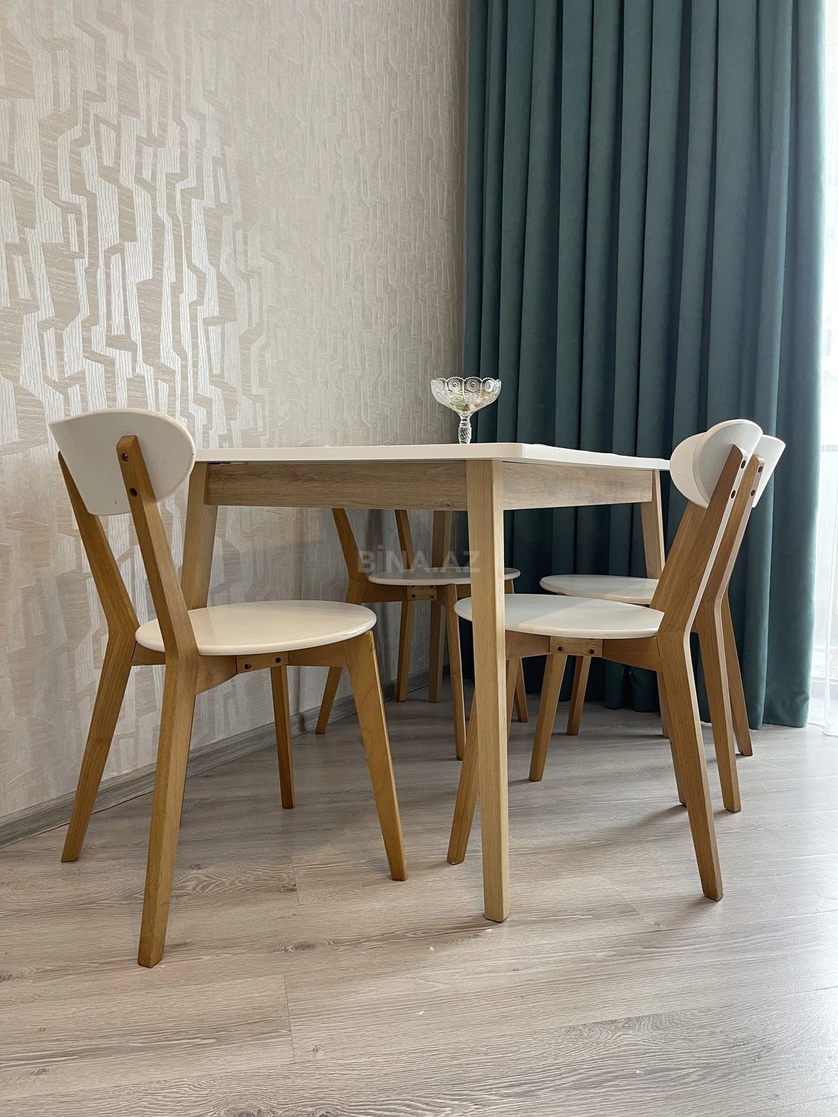 Kirayə verilir 3 otaqlı mənzil 100 m²