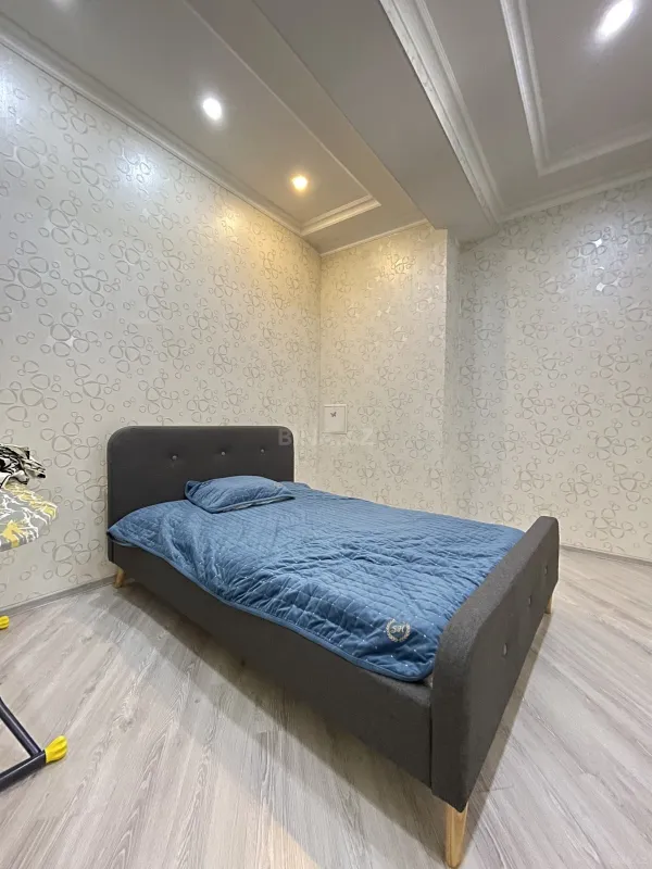 Kirayə verilir 3 otaqlı mənzil 100 m²