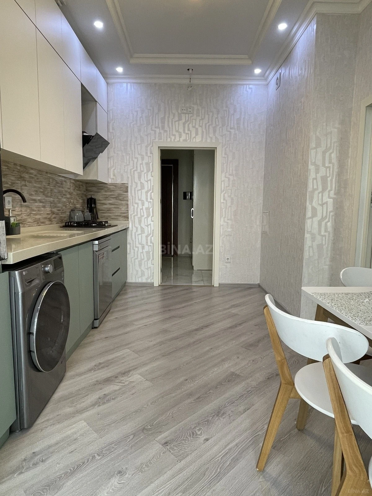 Kirayə verilir 3 otaqlı mənzil 100 m²