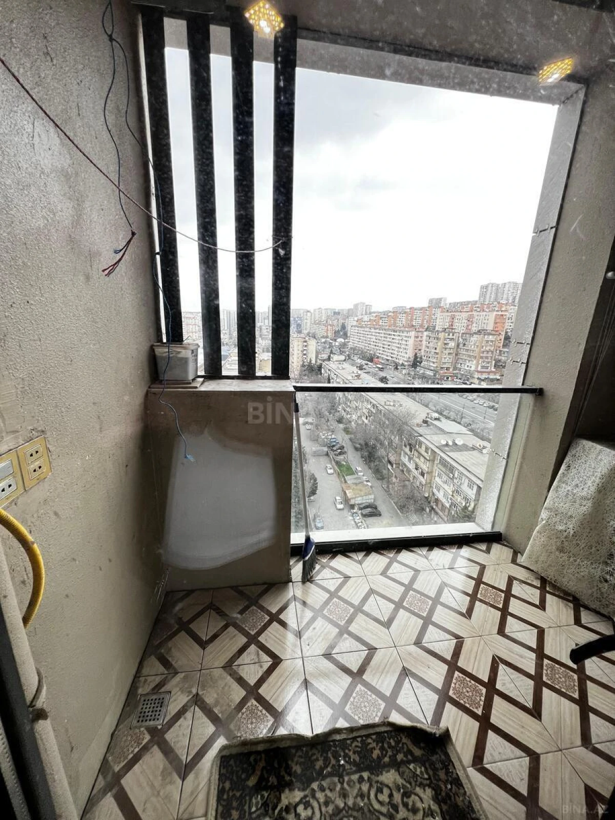 Satılır 2 otaqlı mənzil 52 m²