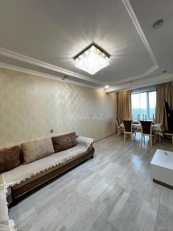 Satılır 2 otaqlı mənzil 52 m²
