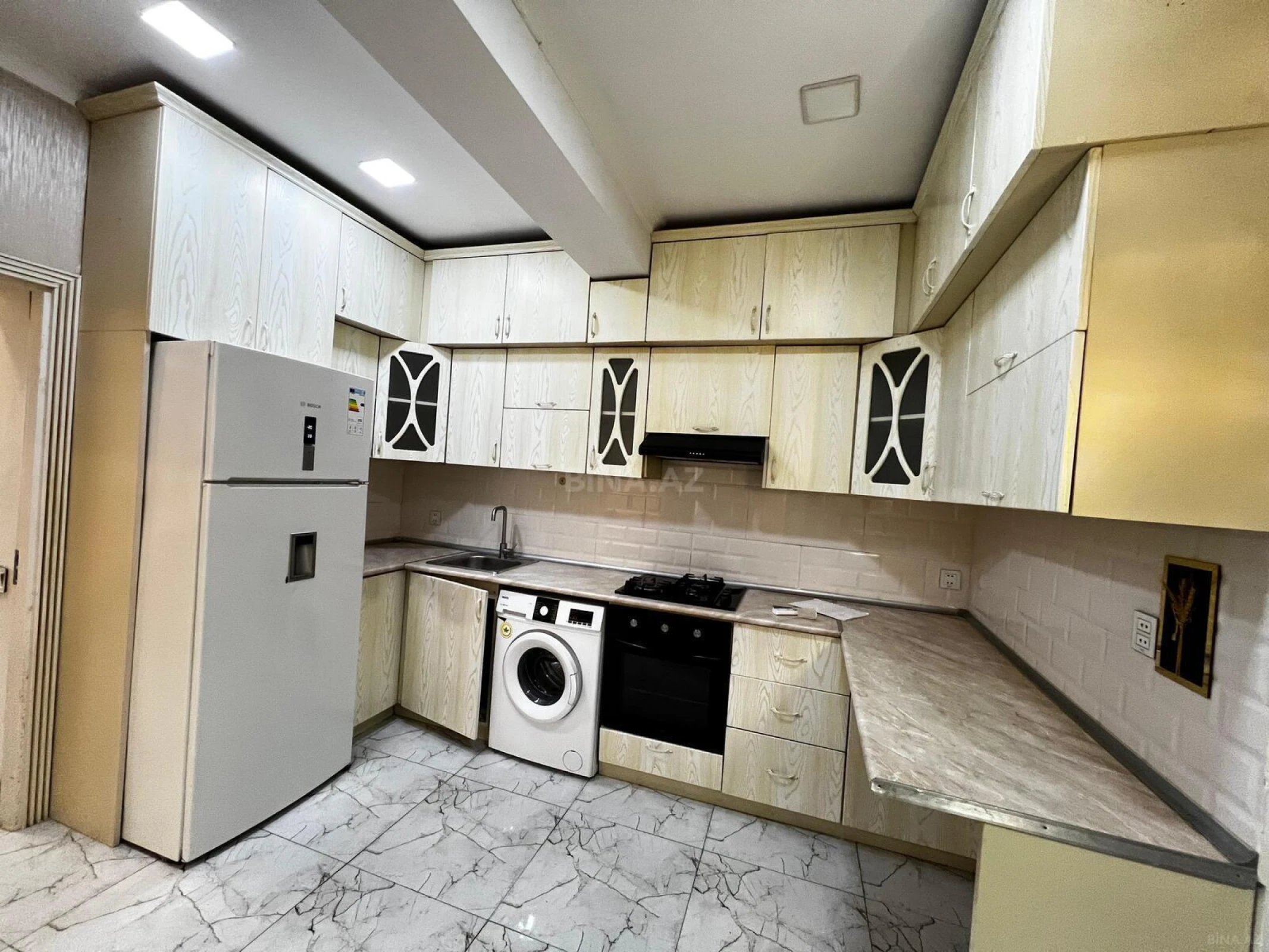 Satılır 2 otaqlı mənzil 52 m²