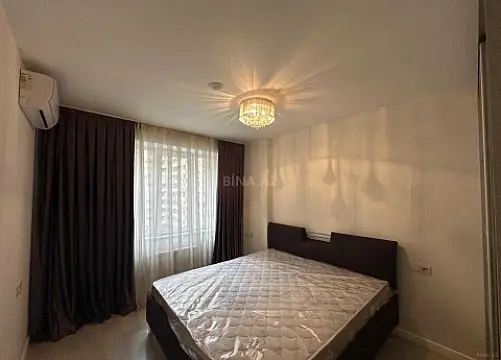 Kirayə verilir 2 otaqlı mənzil 74 m²