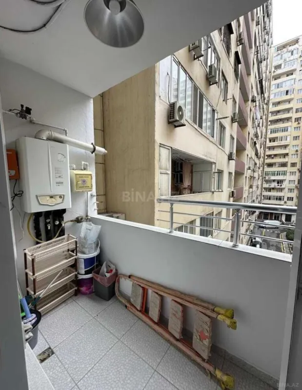 Kirayə verilir 2 otaqlı mənzil 74 m²