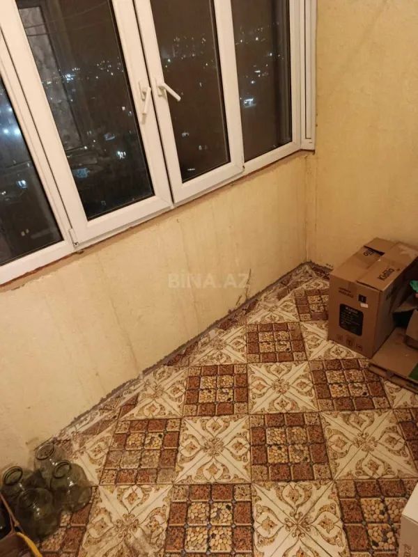 Satılır 2 otaqlı mənzil 70 m²