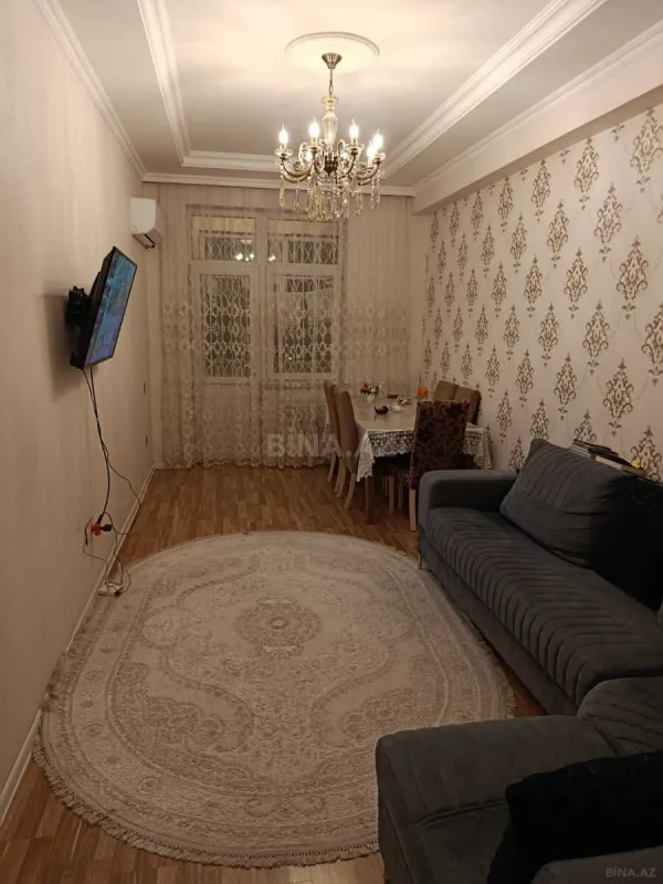Satılır 2 otaqlı mənzil 70 m²