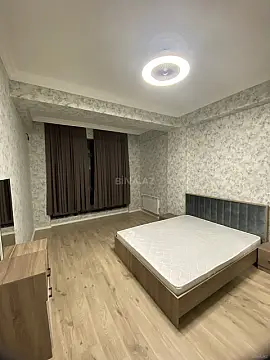 Kirayə verilir 2 otaqlı mənzil 76 m²
