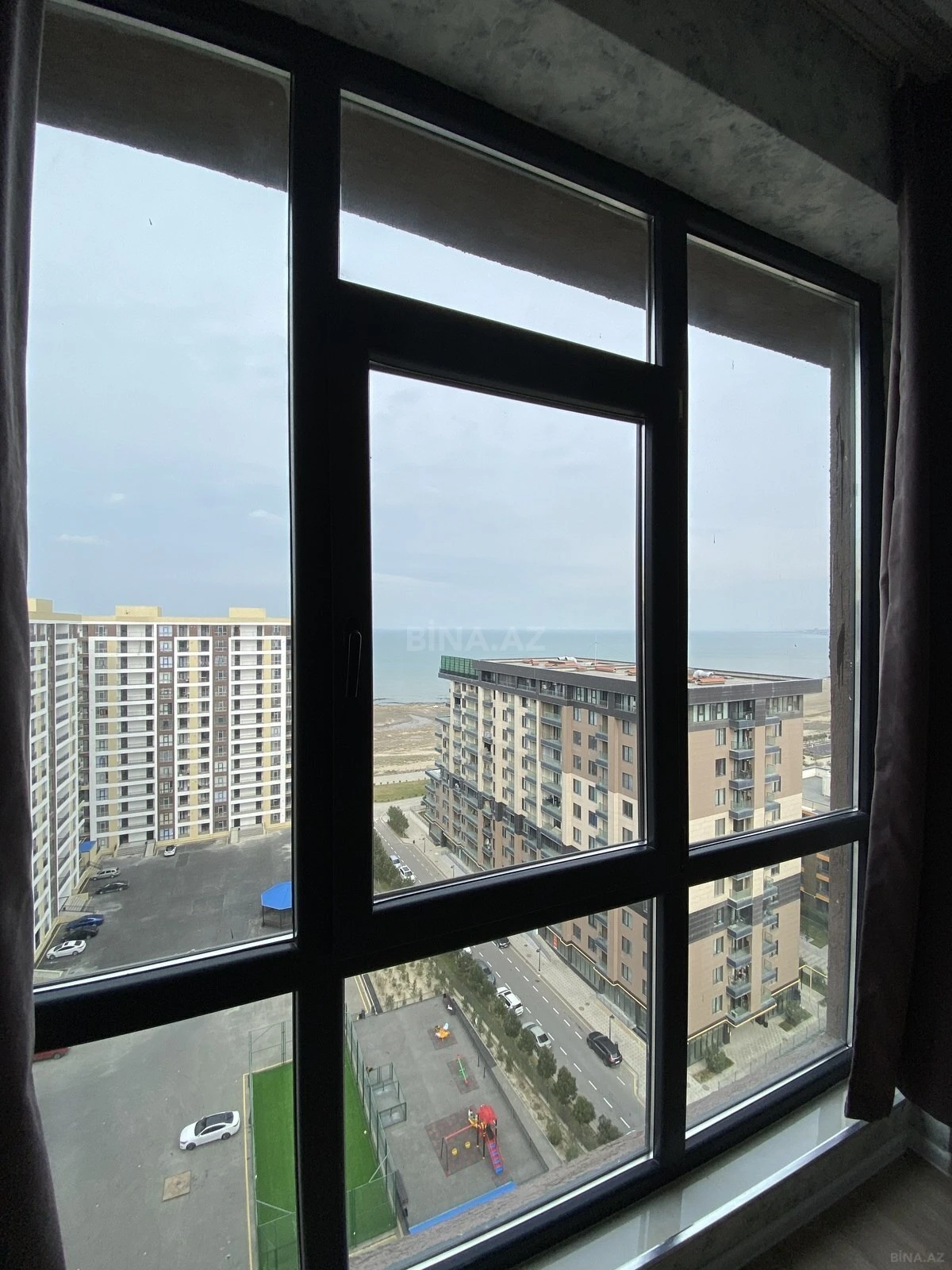 Kirayə verilir 2 otaqlı mənzil 76 m²