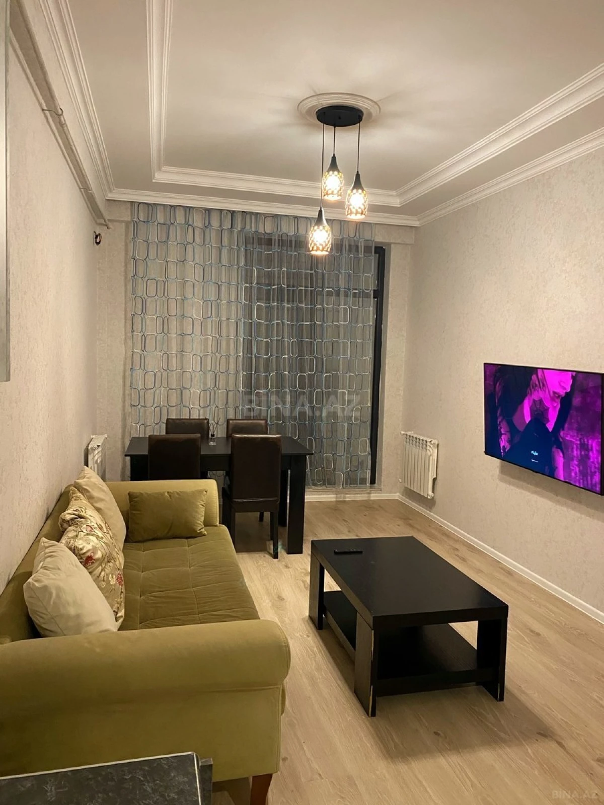 Kirayə verilir 2 otaqlı mənzil 76 m²