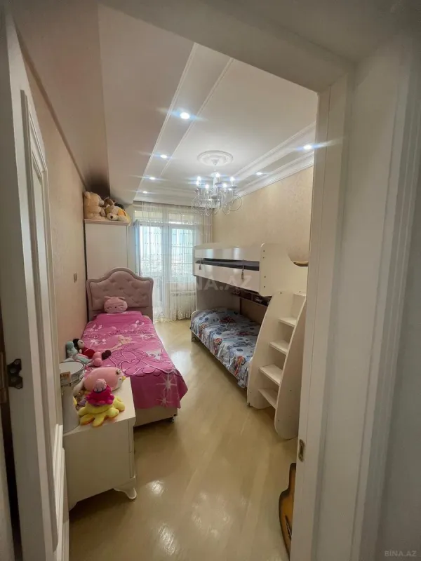 Satılır 3 otaqlı mənzil 90 m²