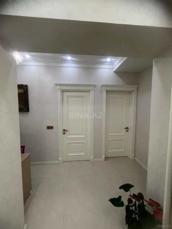 Satılır 3 otaqlı mənzil 90 m²